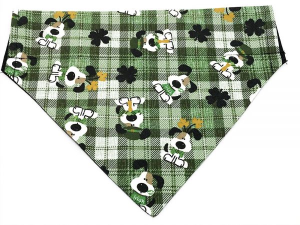 Bandana pour chien à carreaux vert et blanc